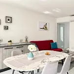 Апартаменты Marina Мсида